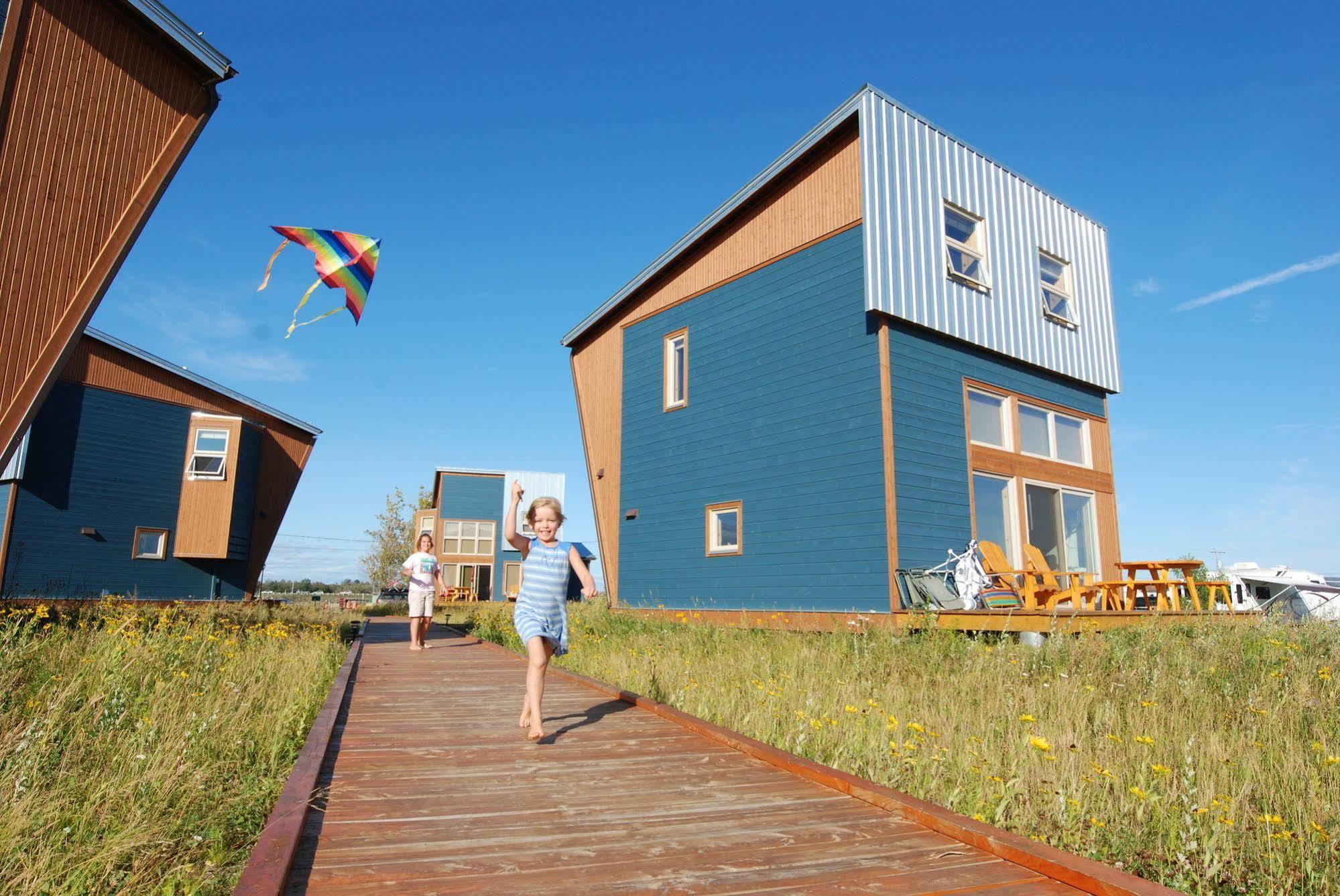 Les Chalets Du Bioparc بونافنتور المظهر الخارجي الصورة